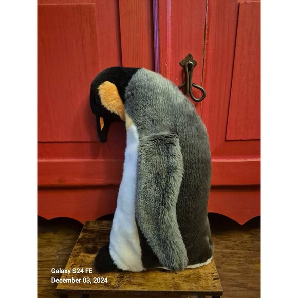 The Petting Zoo 15" Emperor Penguin Plush Stuffed Animal Blue Eye Toy No Tag EUC - Picture 3 of 6